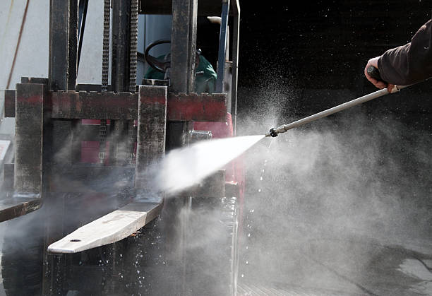Best Commercial Pressure Washing in Nes, IL